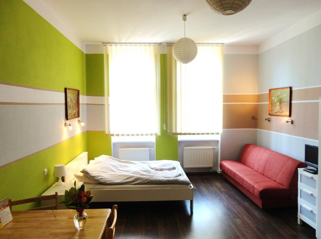 דירות Krakow Townhouse מראה חיצוני תמונה