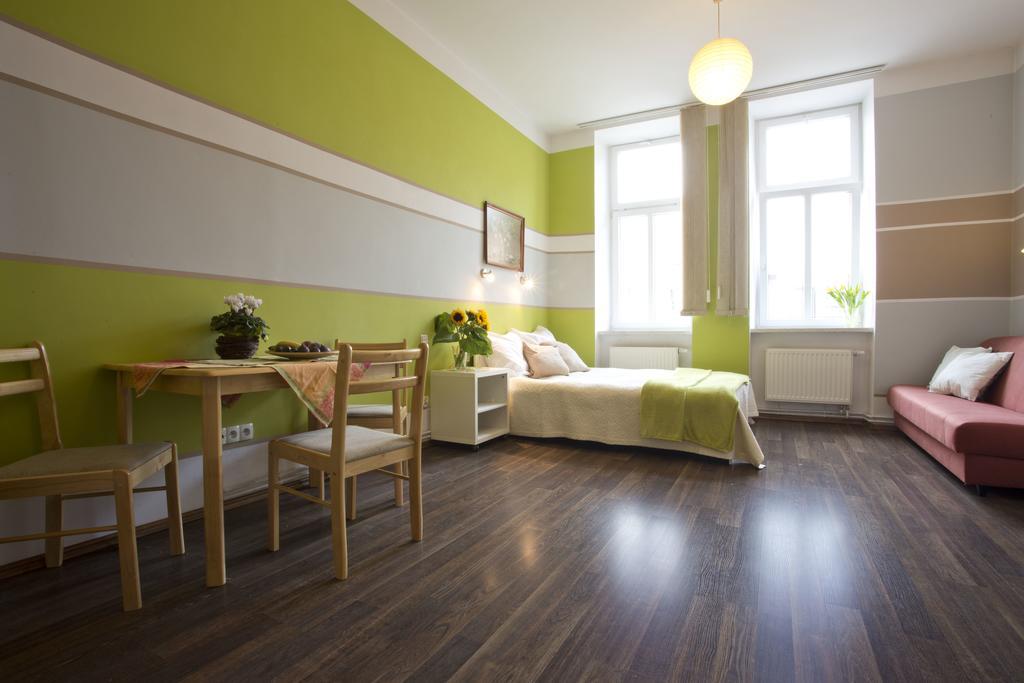 דירות Krakow Townhouse מראה חיצוני תמונה